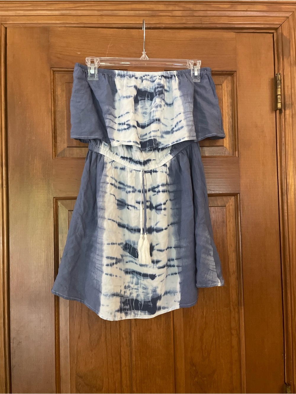 Ocean Drive Blue and White Tie-Dye Off-Shoulder Long‎ Top Stretchy, Size Medium